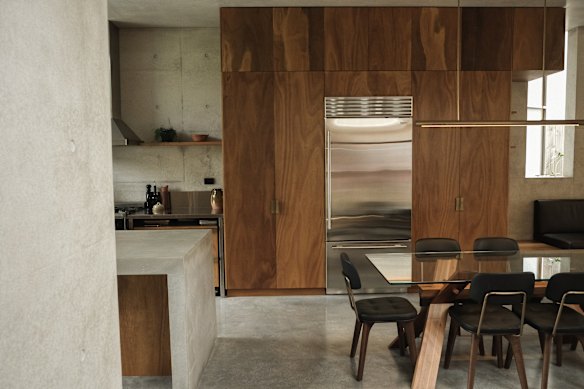 The Curl Curl house in Sydney was designed by Peter Stutchbury. 