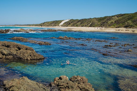 Paraíso costeiro...sem ter que lidar com uma mochila pesada, há mais tempo para apreciar os arredores.