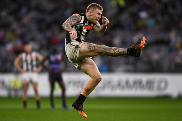 Jordan De Goey has been in superb form in 2022 but is yet to re-sign with the Magpies
