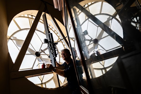 Horologist or clock expert Andrew Markerink and his team will travel long distances on Sunday to manually wind clock faces back by an hour.