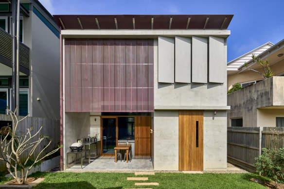 The rear of the finished Curl Curl home. The block originally housed a 1950s fibro shack.