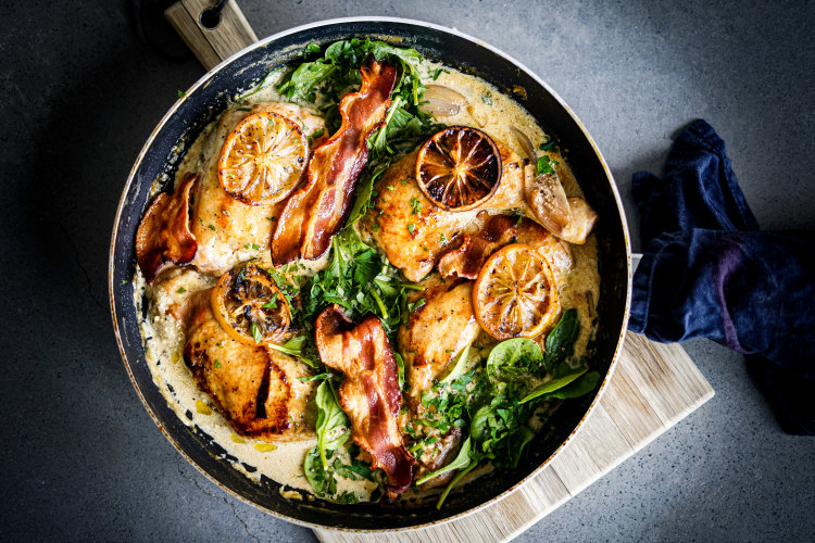 Creamy one-pan chicken with lemon and crispy prosciutto.