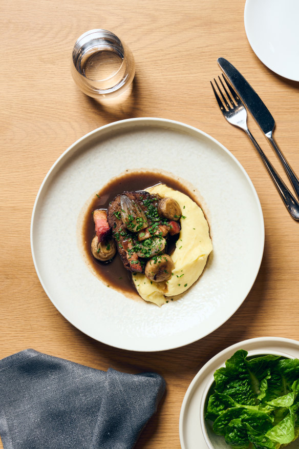 Bouef bourguignon.