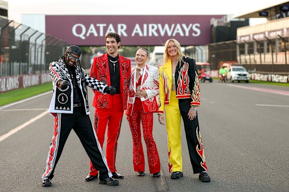 Move over, Binfluencers. Glamour is back on the grid