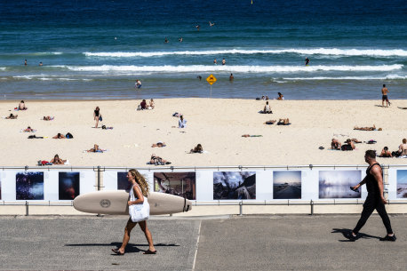 Summer in Sydney means ... stubbed toes and secret cafes