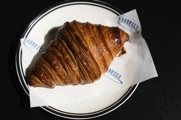 Plain croissant.