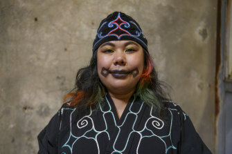 Mayunkiki feels beautiful and proud when wearing traditional Ainu face tattoos. 