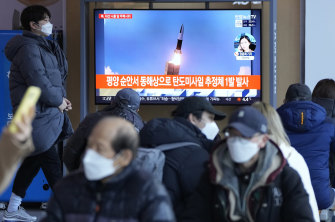 新導彈發射的景象向韓國現場直播。 