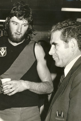Bill Stephen coaching Essendon, with young star ruckman Simon Madden.