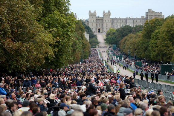 The hearse will drive up the Long Walk before a procession to St George’s Chapel.