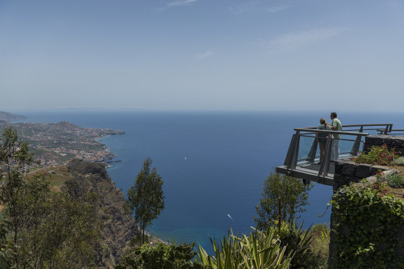 A Madeira tem as falésias marítimas mais altas do mundo.