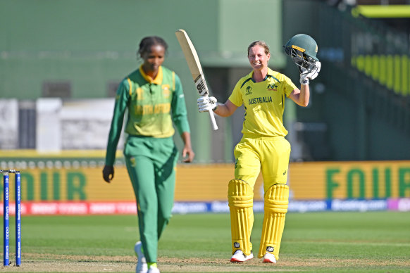 Meg Lanning celebrates after reaching three figures.