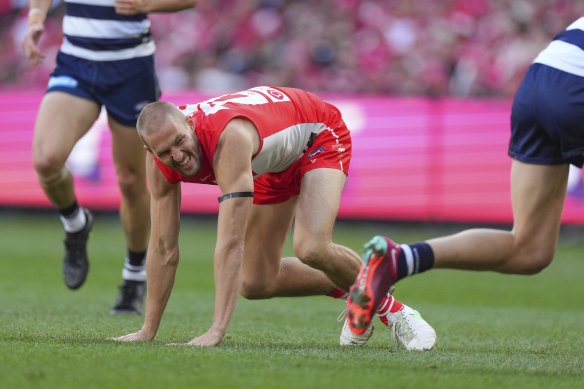 Sam Reid came into the game carrying an injury.