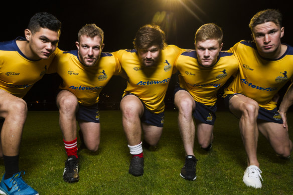 Noah Lolesio, left, was one of several young guns invited to Brumbies training last year.