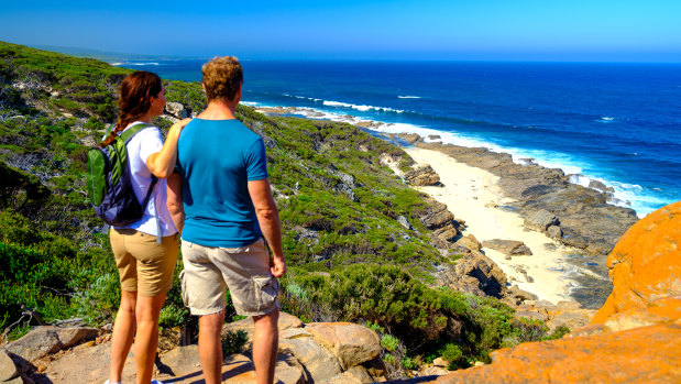 A new report exploring development opportunities for the Cape to Cape track in South West WA has suggested a new fee for overnight hikers and commercial operators.