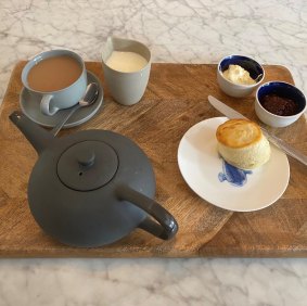 Hannah Gadsby's afternoon tea in Victoria.