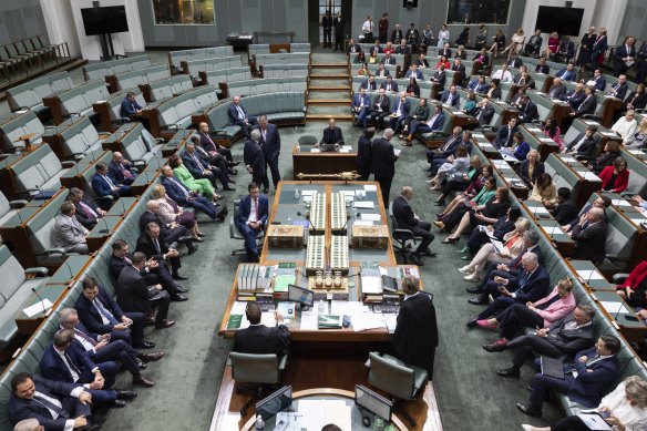 The referendum bill passed the House of Representatives 121 votes to 25 on Wednesday.