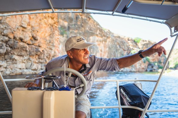 Stay longer and look deeper – on tour with Yardie Creek Boat Tours, Ningaloo, WA.