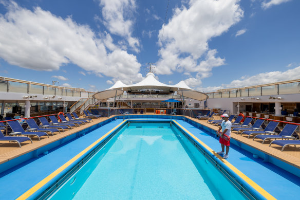 Spirit’s main pool proves popular, as do the four hot tubs.