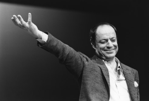 Charles Dumont in concert in Paris, 1986.