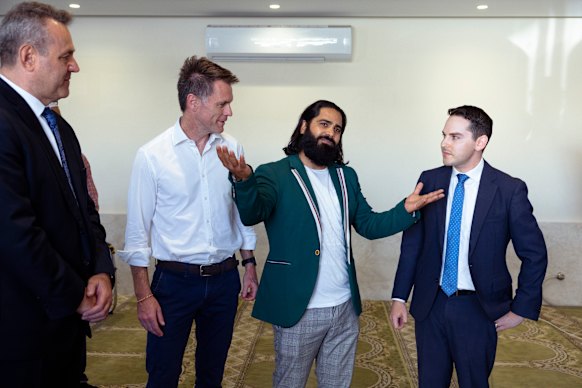 Multiculturalism Minister Steve Kamper, Premier Chris Minns, Masjid Al Hidayah Rockdale community organiser Yasr, NSW Jewish Board of Deputies president David Ossip
