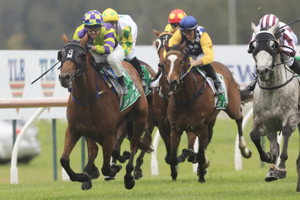 Racing returns to Dubbo on Monday.