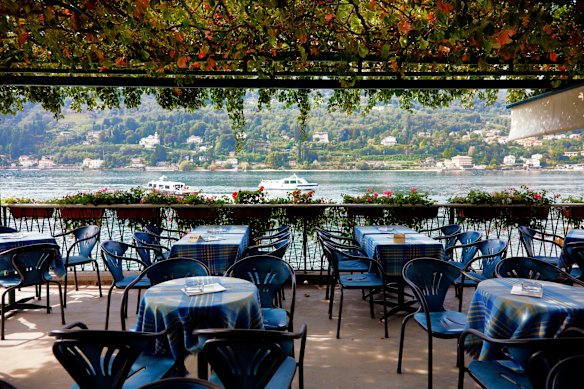 A great view is no  guarantee of great food. 