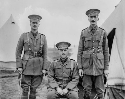 Harry Moffitt (far left).