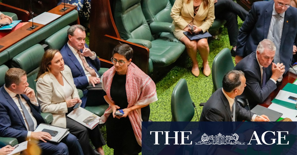 Israel war: Keffiyah scarf banned from Victorian parliament - Vimarsana News