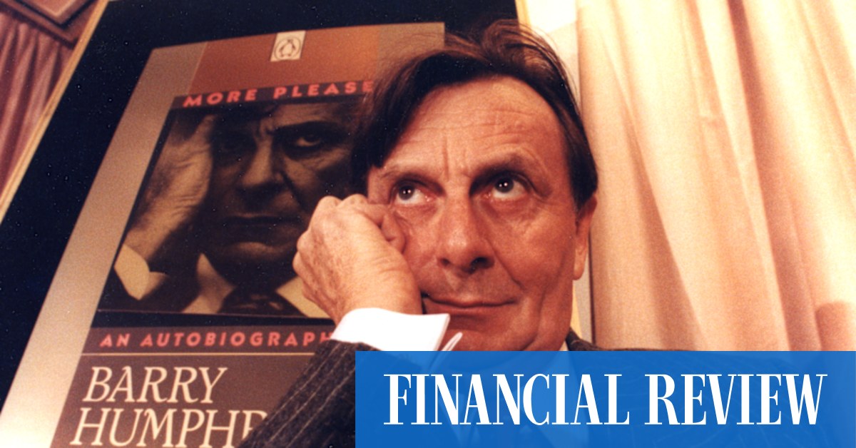 Barry Humphries, iconic comic who played Dame Edna Everage, dead at 89 - Vimarsana News