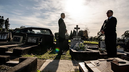 Undertakers at Rookwood. 