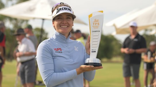 Hannah Green with the Players Series Murray River trophy