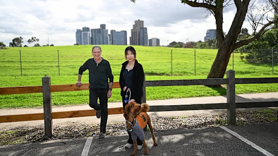  Box Hill residents are critical of the lack of plans for open space by the Suburban Rail Loop Authority. 