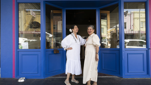Erendira Perez, owner of Mami’s Casa Latina, with her mother Lidia Mercado.