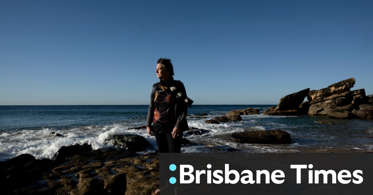 Optus 5G tower sparks Killcare Heights stoush over whale migration ceremony - Vimarsana News