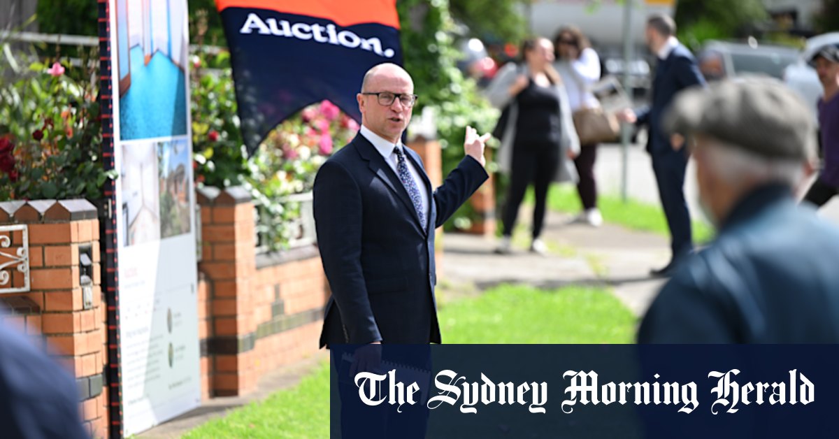 Australia property: Home buyers face budget cuts from rising cost of living - Vimarsana News
