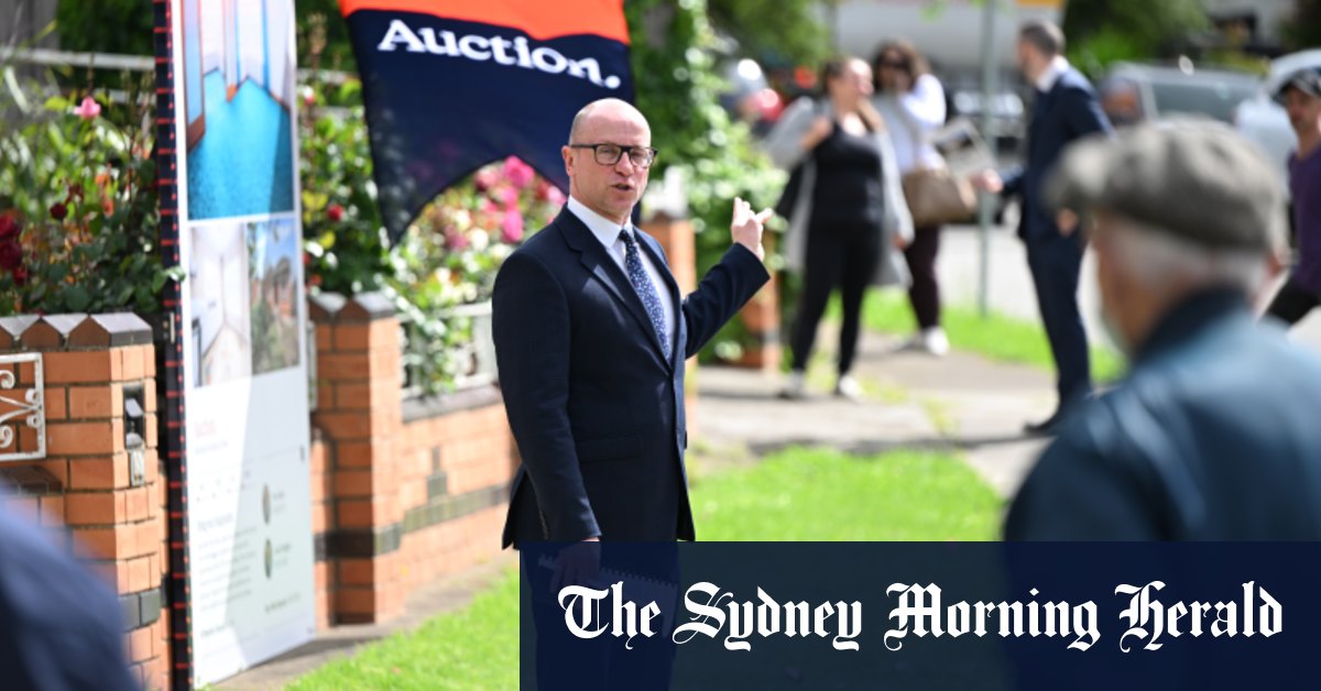 Nabywcy domów stoją w obliczu cięć budżetowych z powodu rosnących kosztów utrzymania