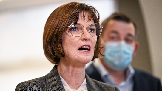 Victorian Health Minister Mary-Anne Thomas says mandating masks is not the best way to get the message out about the importance of mask wearing.