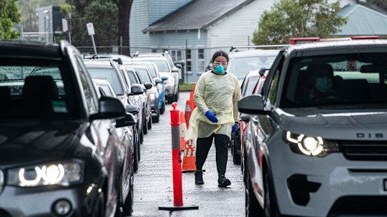 A COVID-19 drive through testing clinic in Rose Bay on Thursday was busy.