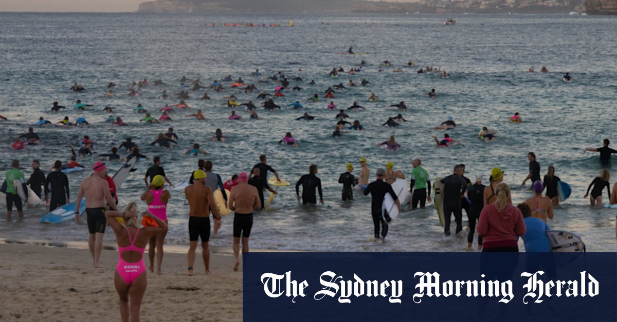 Bondi Junction stabbing: Hundreds of surfers paddle out for Bondi Beach tribute - Vimarsana News