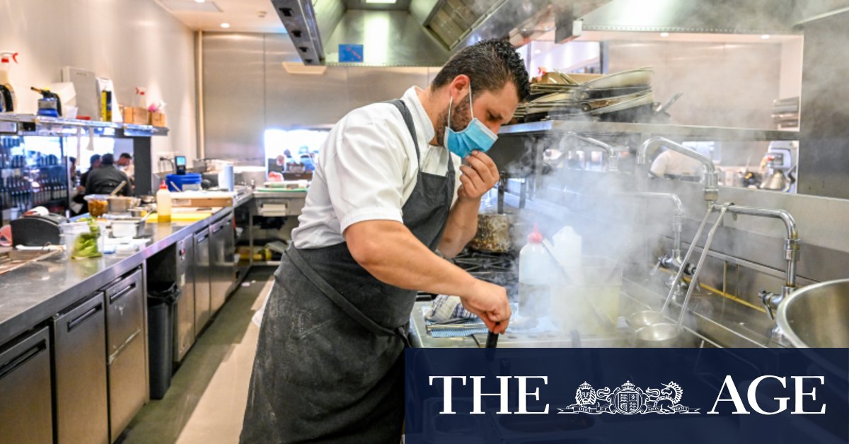 Victoria COVID Victoria to keep vaccine mandates for most workers as