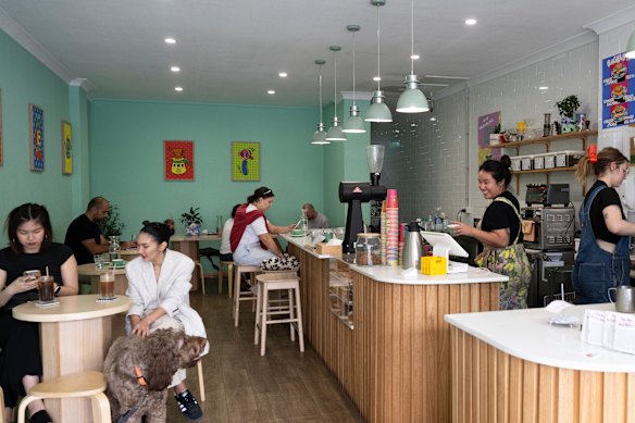 Ickle Coffee interiors.