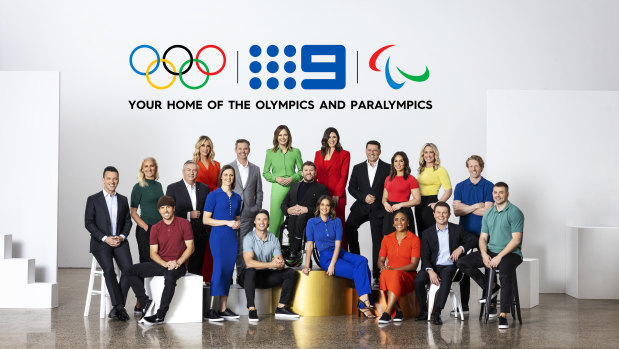 Front row: James Bracey, Mitch Tomlinson, Ellie Cole, Ryan Williams, Brooke Boney, Sera Naiqama,
Alex Cullen and Drew Mitchell. Back row: Kerri Pottharst, Eddie McGuire, Leila McKinnon, Todd Woodbridge, Ally Langdon, Dylan Alcott, Sarah Abo, Karl Stefanovic, Georgie Parker, Kate Bates and Steve Hooker.