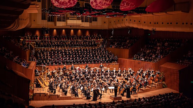 Simone Young conducts the Sydney Symphony in the newly renovated Opera House Concert Hall.