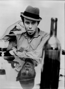 Tom Waits at Sebel Town House: “The music industry is full of misfits. Sick, hungry, neurotic misfits.” September 30, 1981.