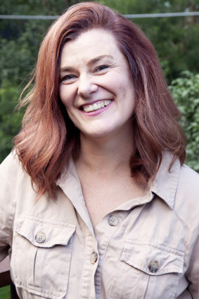 Lifeline volunteer shares what she s learnt