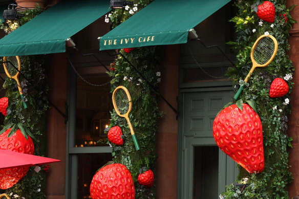 The Ivy Cafe in Wimbledon Village with its Wimbledon-themed exterior in all its glory.