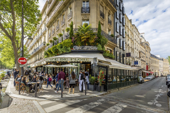 Cafe de Flore was a hangout of the intelligentsia. Picasso edited an art magazine from the back room, Trotsky and Hemmingway were regulars.
