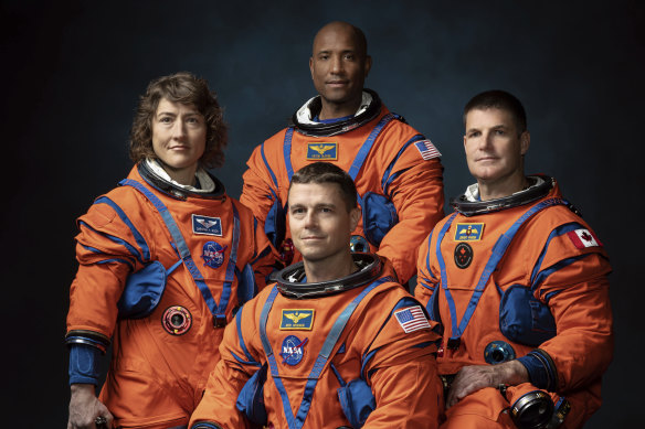 From left, NASA Astronauts Christina Koch, Victor Glover, Reid Wiseman, and Canadian Space Agency Astronaut Jeremy Hansen.