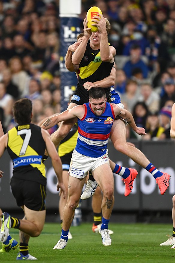 Tom Lynch takes a mark. 